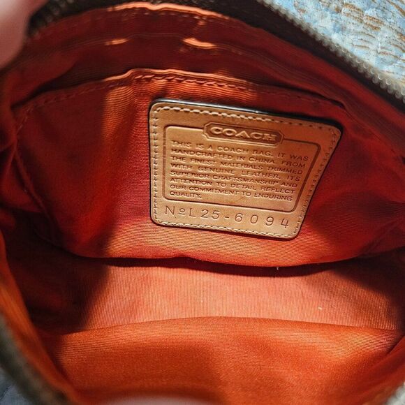 2002 Vintage y2k Coach Demi Shoulder Bag in Signature Monogram Purse - Picture 7 of 7